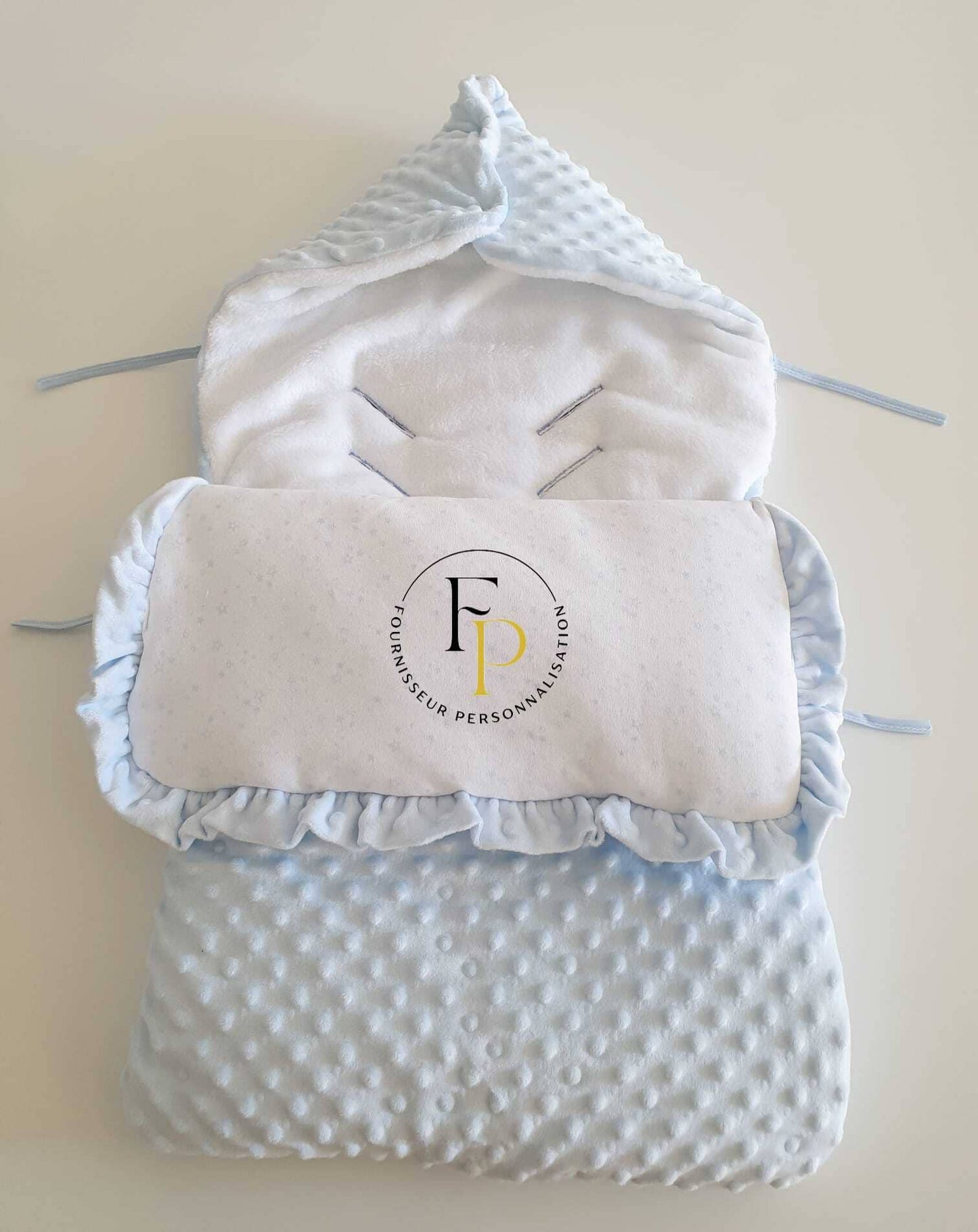 Nid d'ange minky polaire avec passage ceinture